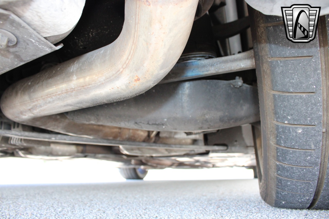 2011 Mercedes-Benz SL-Class 94