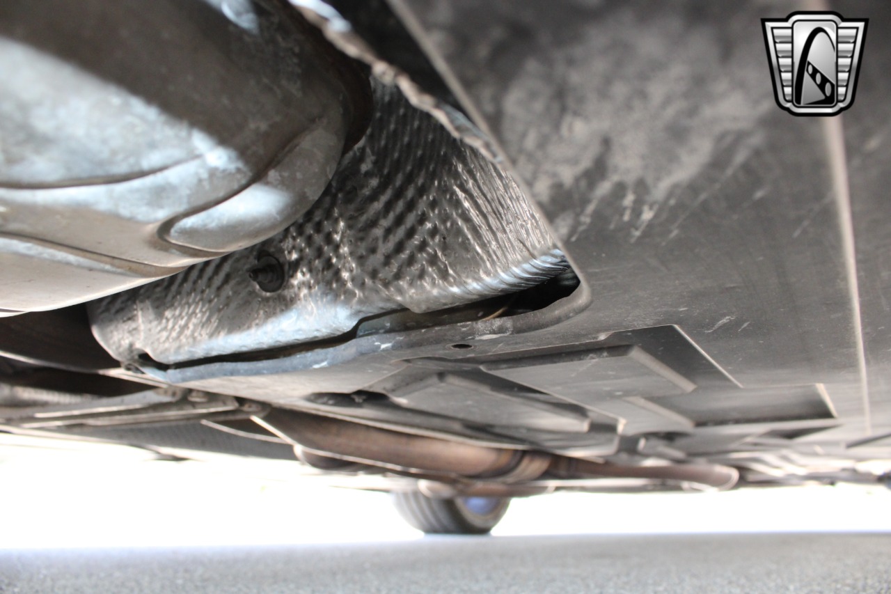 2011 Mercedes-Benz SL-Class 95