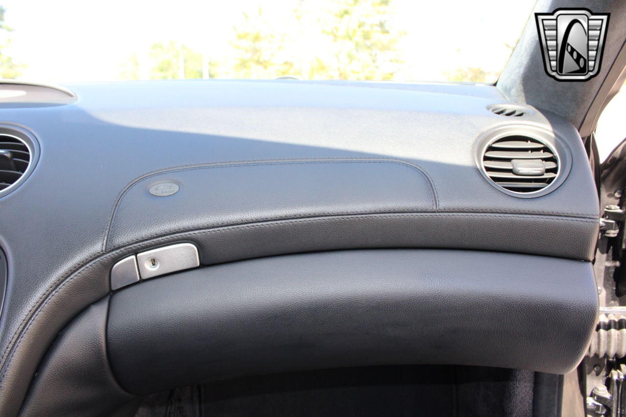 2011 Mercedes-Benz SL-Class 27