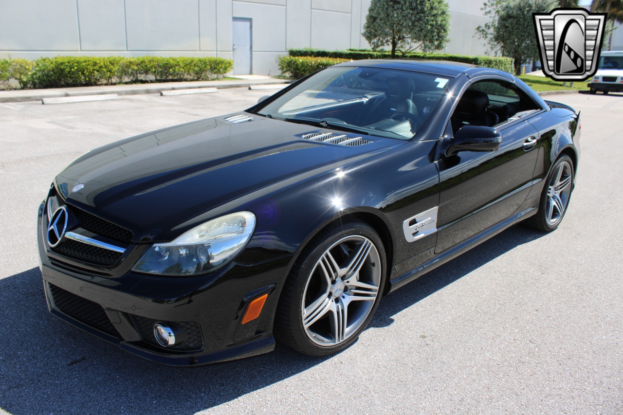 2011 Mercedes-Benz SL-Class 4
