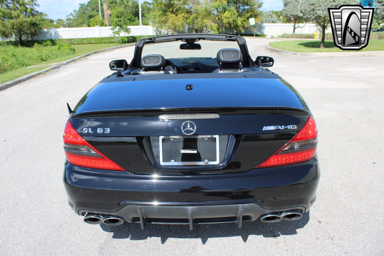 2011 Mercedes-Benz SL-Class 30
