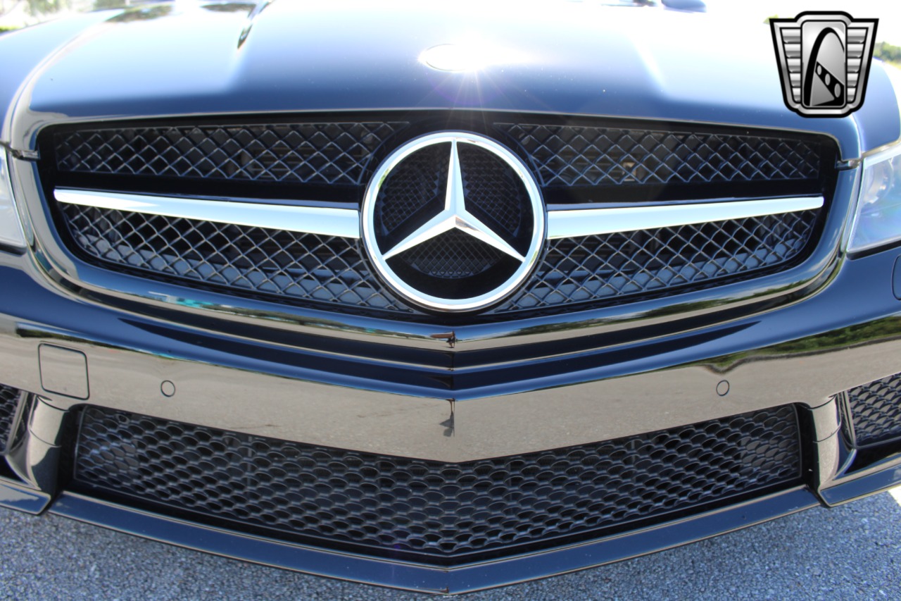 2011 Mercedes-Benz SL-Class 84