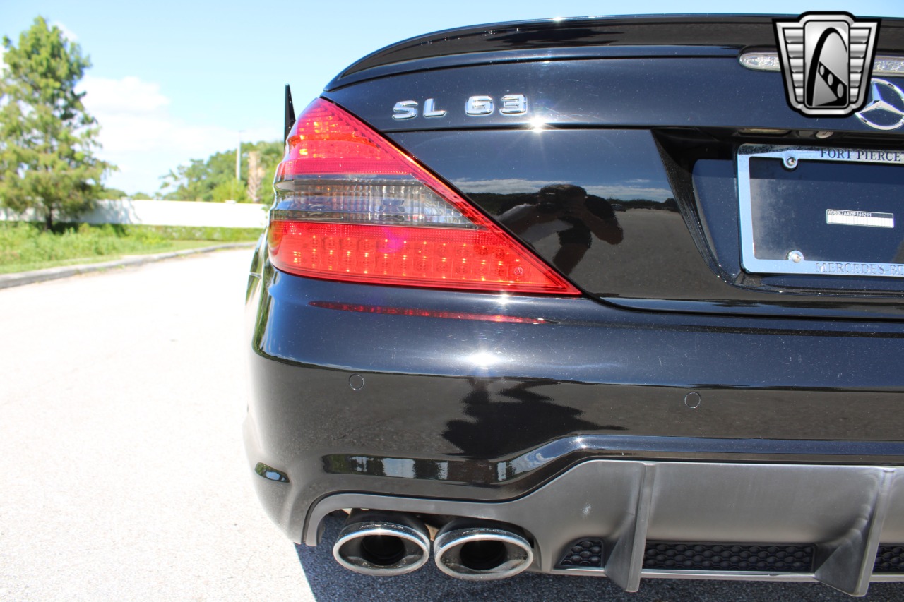 2011 Mercedes-Benz SL-Class 64