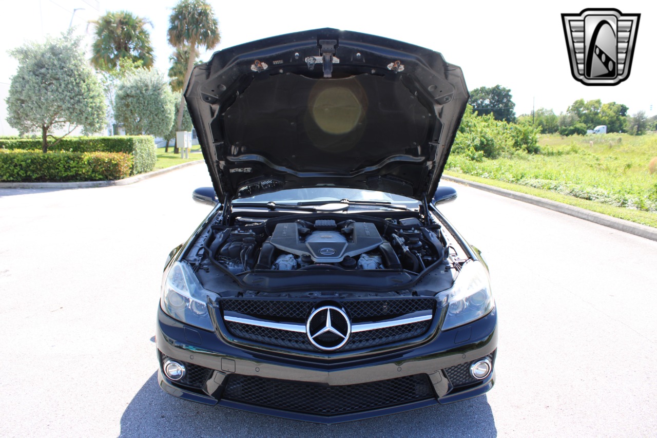 2011 Mercedes-Benz SL-Class 86