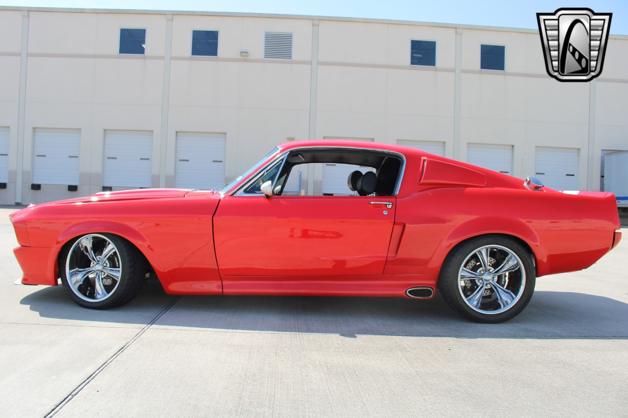 1967 Ford Mustang 3