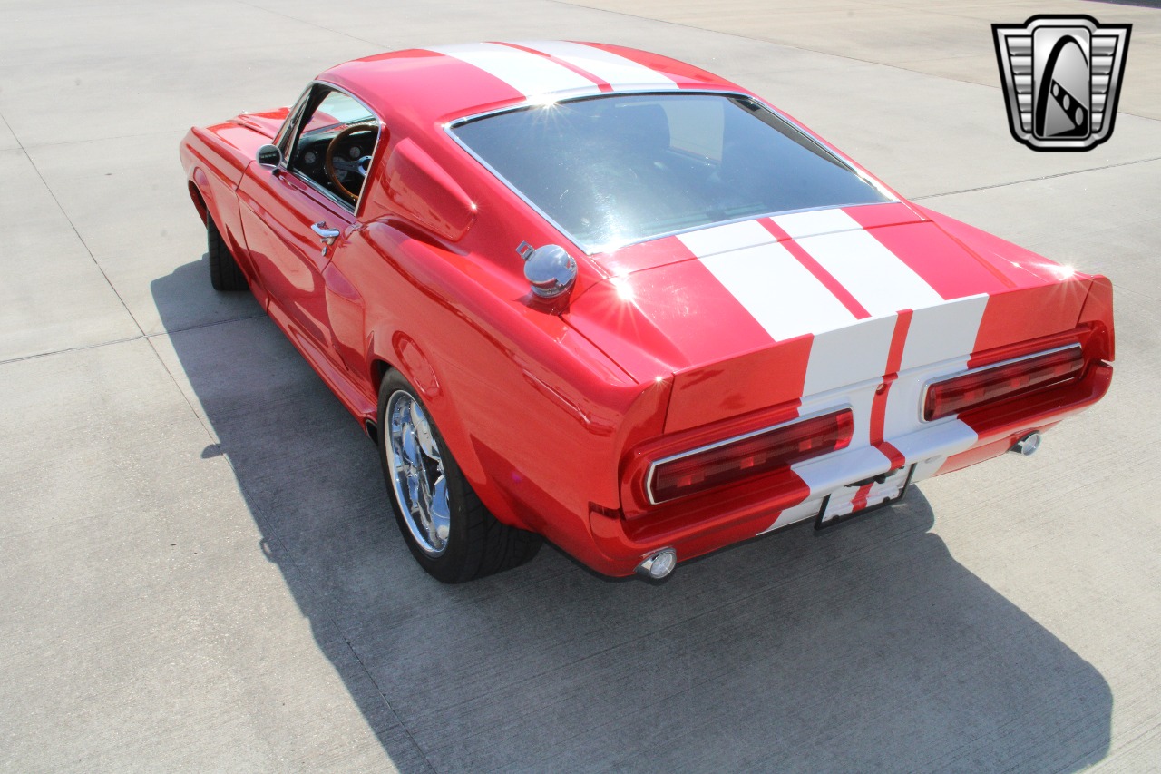 1967 Ford Mustang 4