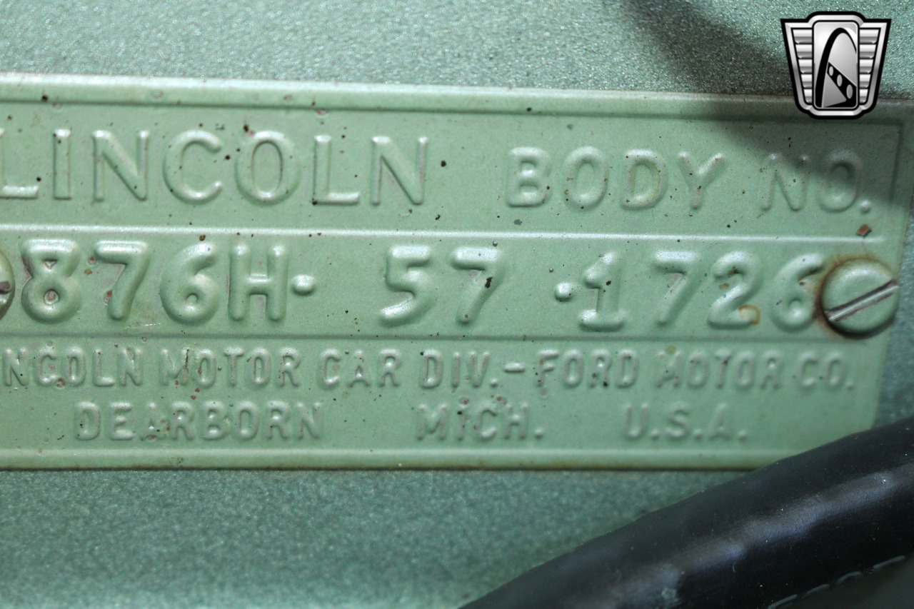 1948 Lincoln Continental 25