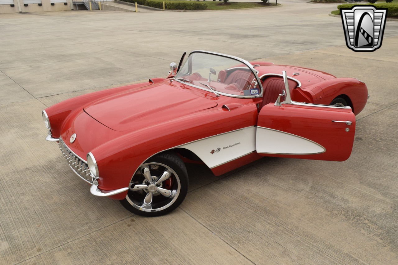 1956 Chevrolet Corvette 36