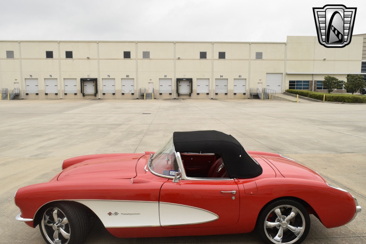 1956 Chevrolet Corvette 40