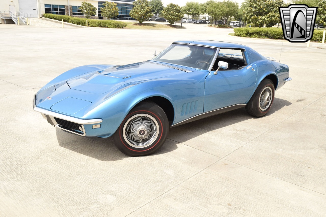 1968 Chevrolet Corvette 32