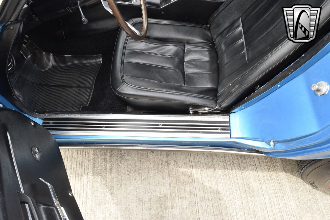1968 Chevrolet Corvette 21