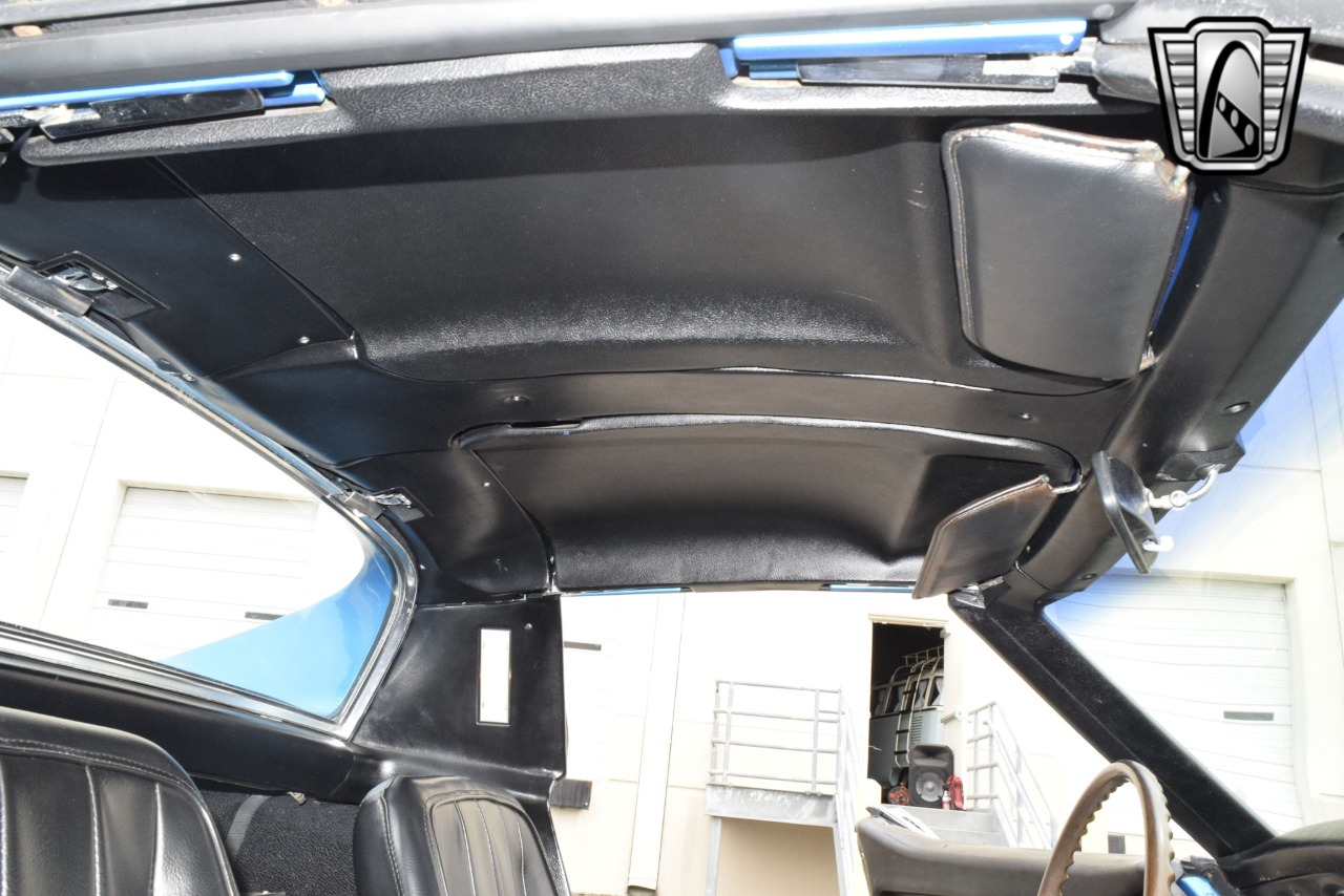 1968 Chevrolet Corvette 29