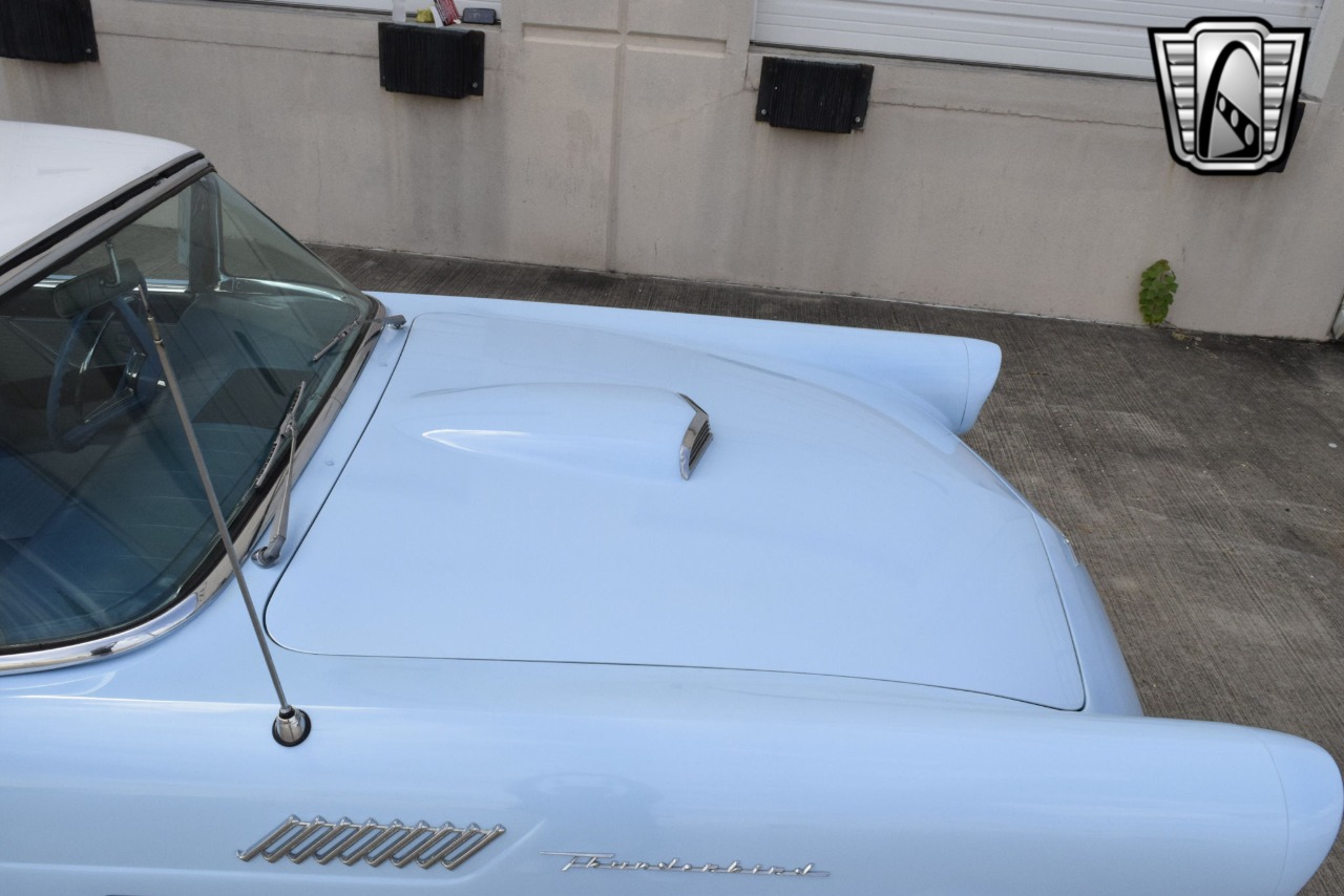 1957 Ford Thunderbird 13