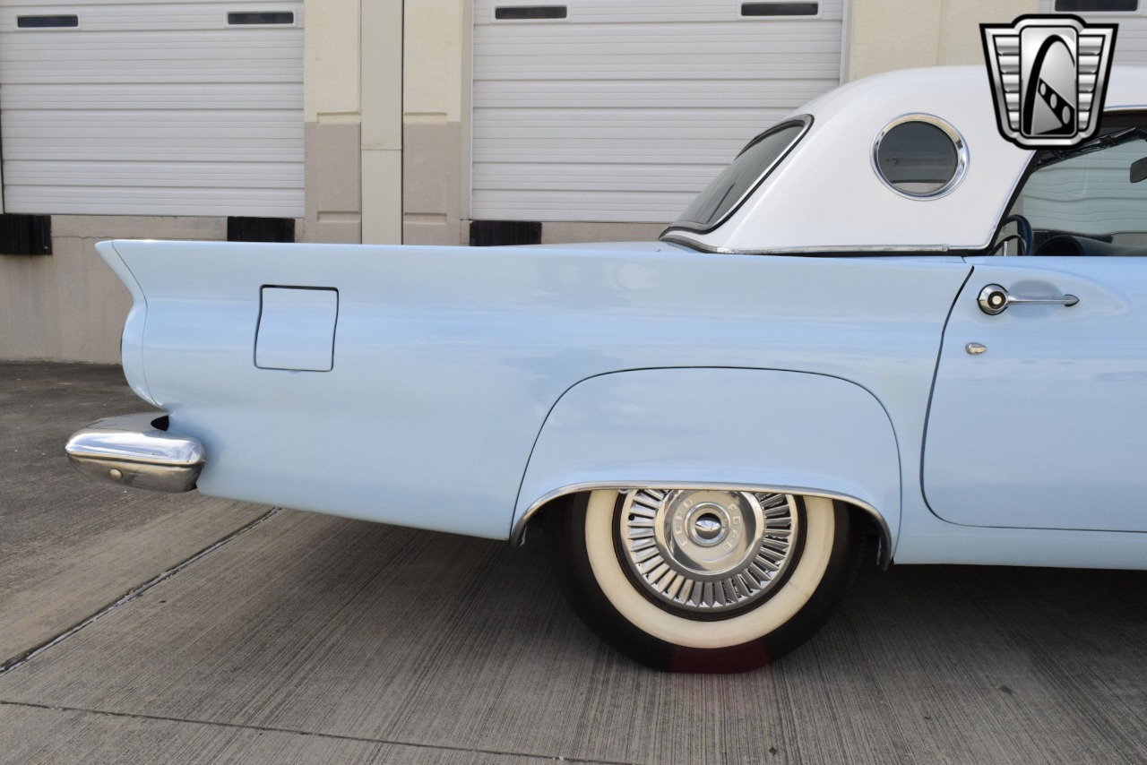 1957 Ford Thunderbird 69