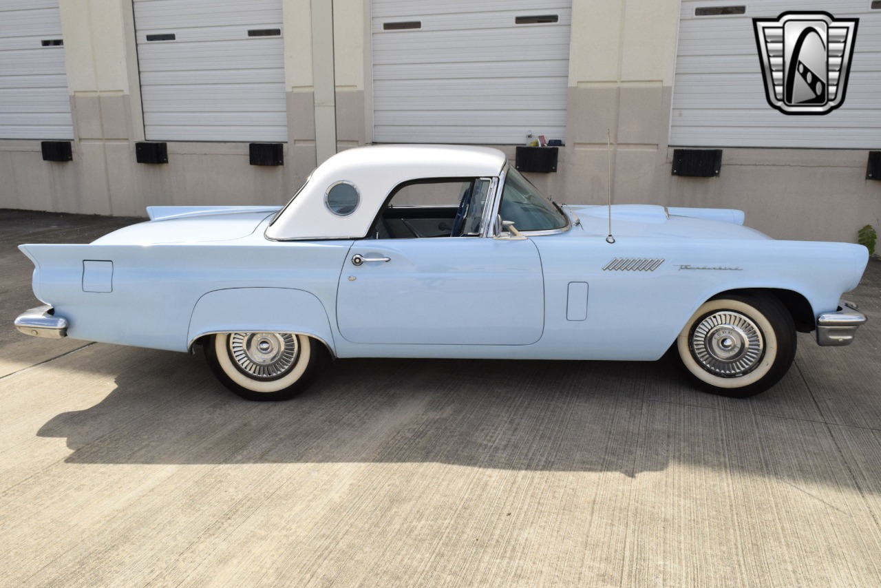 1957 Ford Thunderbird 7