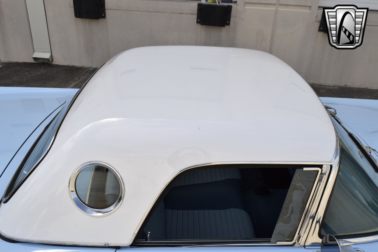 1957 Ford Thunderbird 72