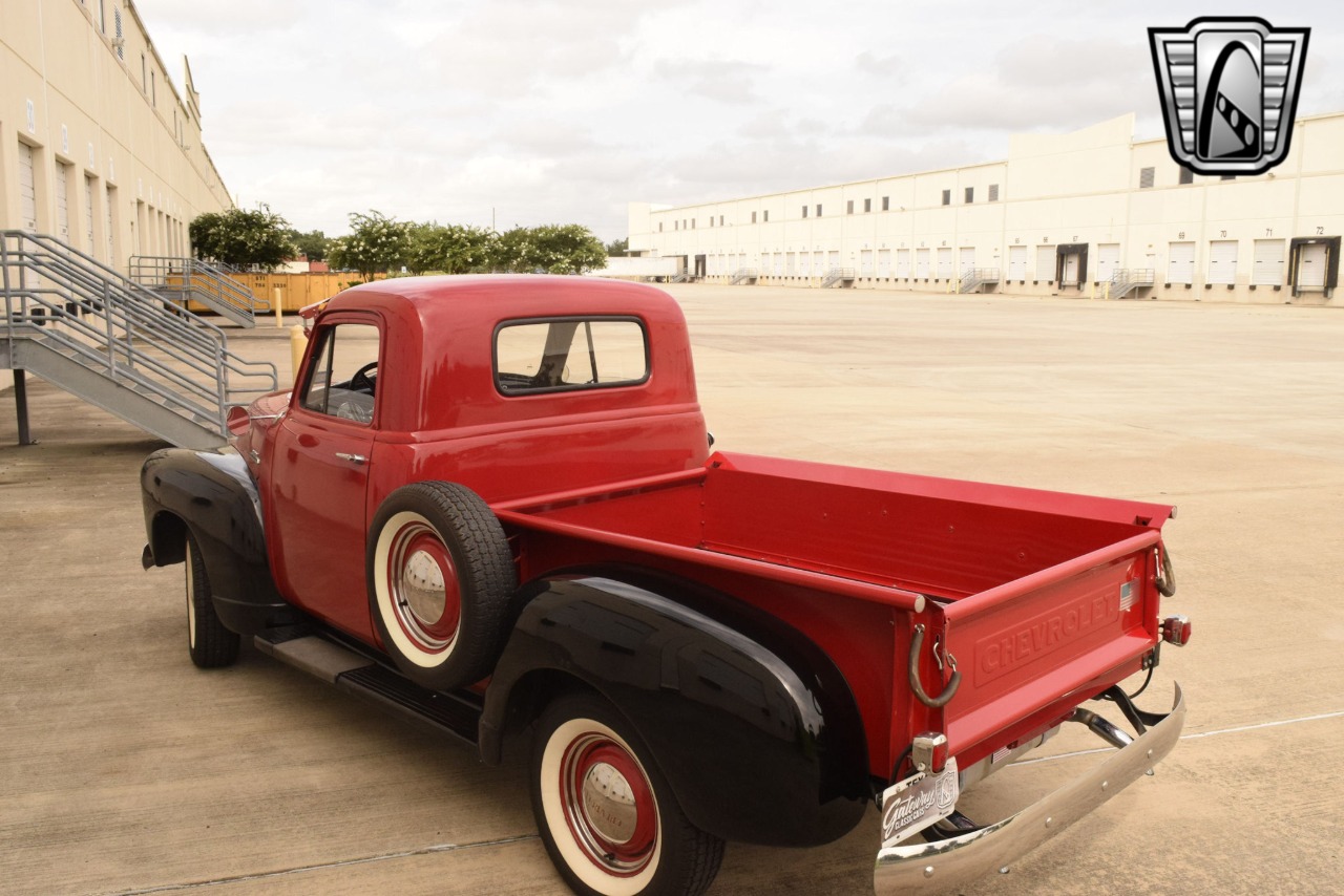 1953 Chevrolet 3100 34