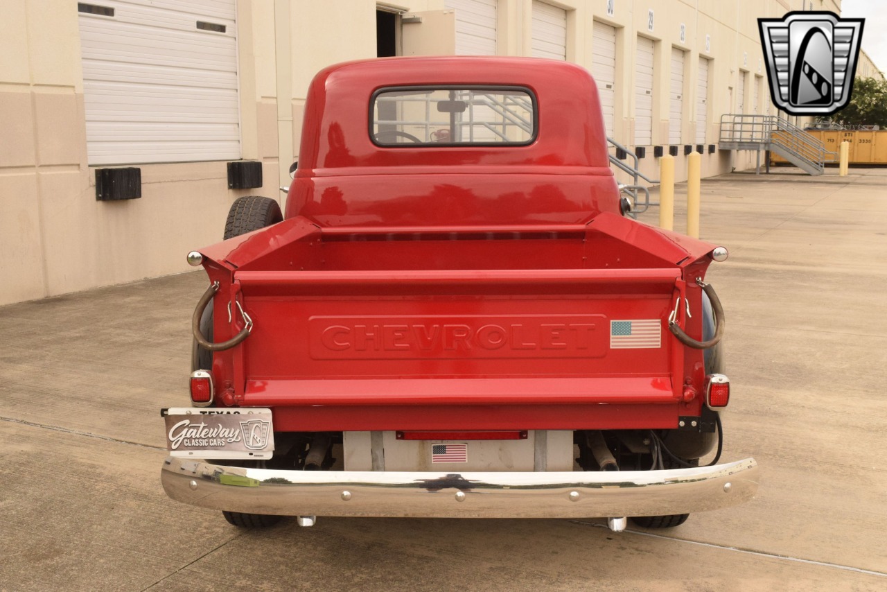 1953 Chevrolet 3100 37