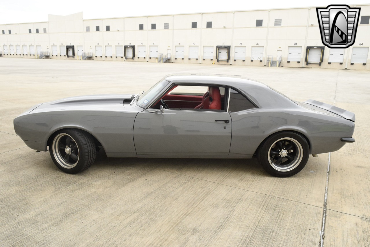 1968 Chevrolet Camaro 2