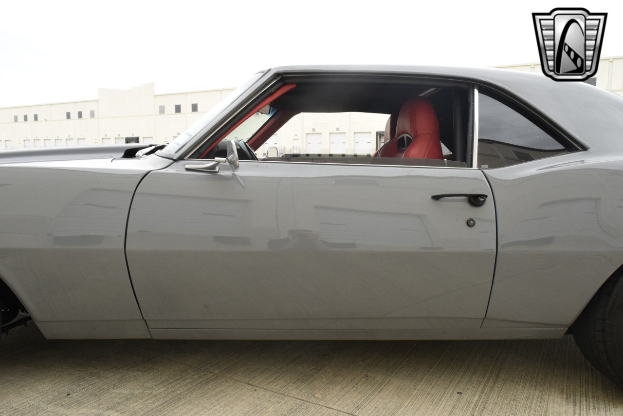 1968 Chevrolet Camaro 54