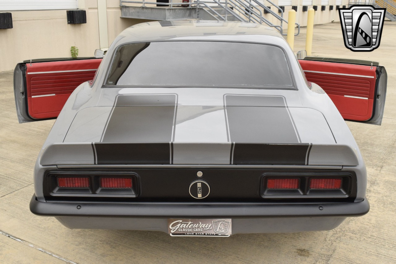 1968 Chevrolet Camaro 29