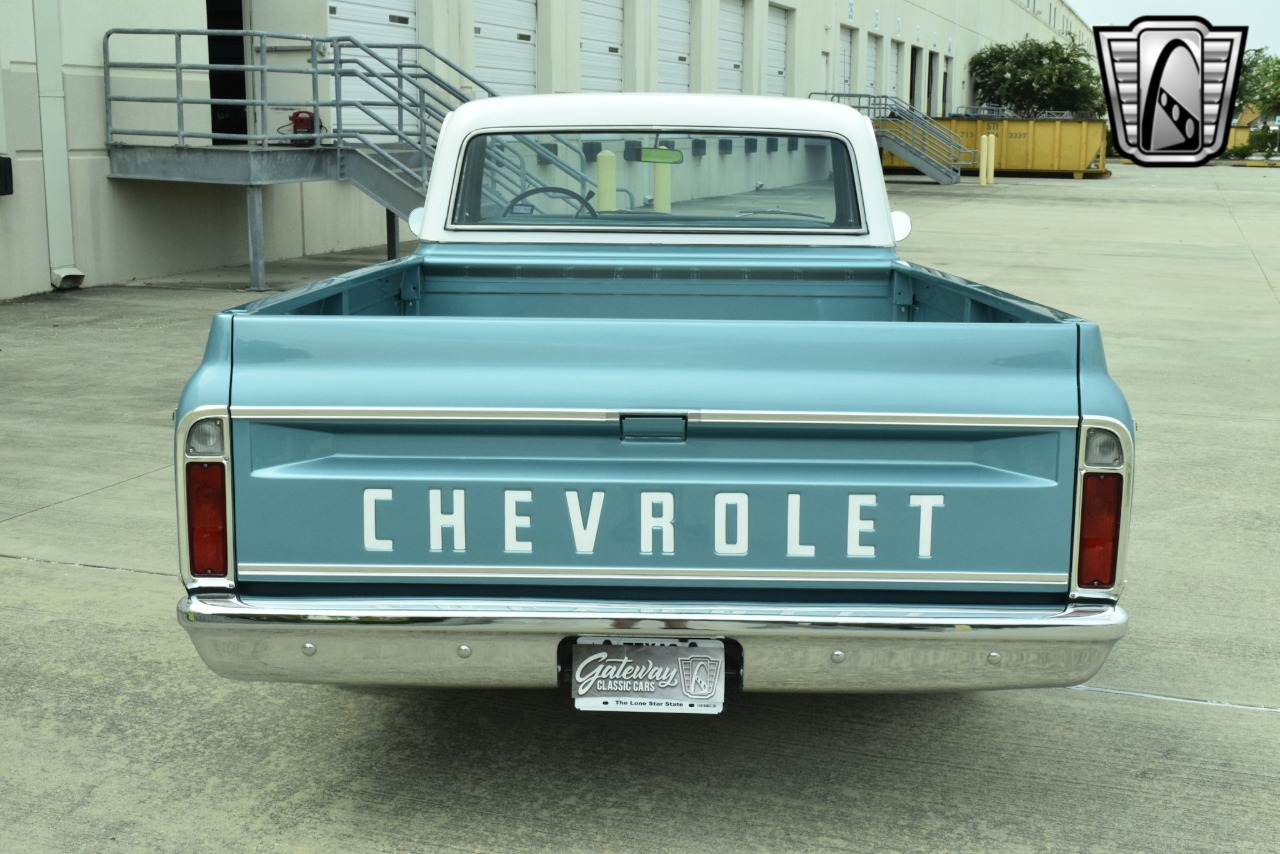 1969 Chevrolet C10 38