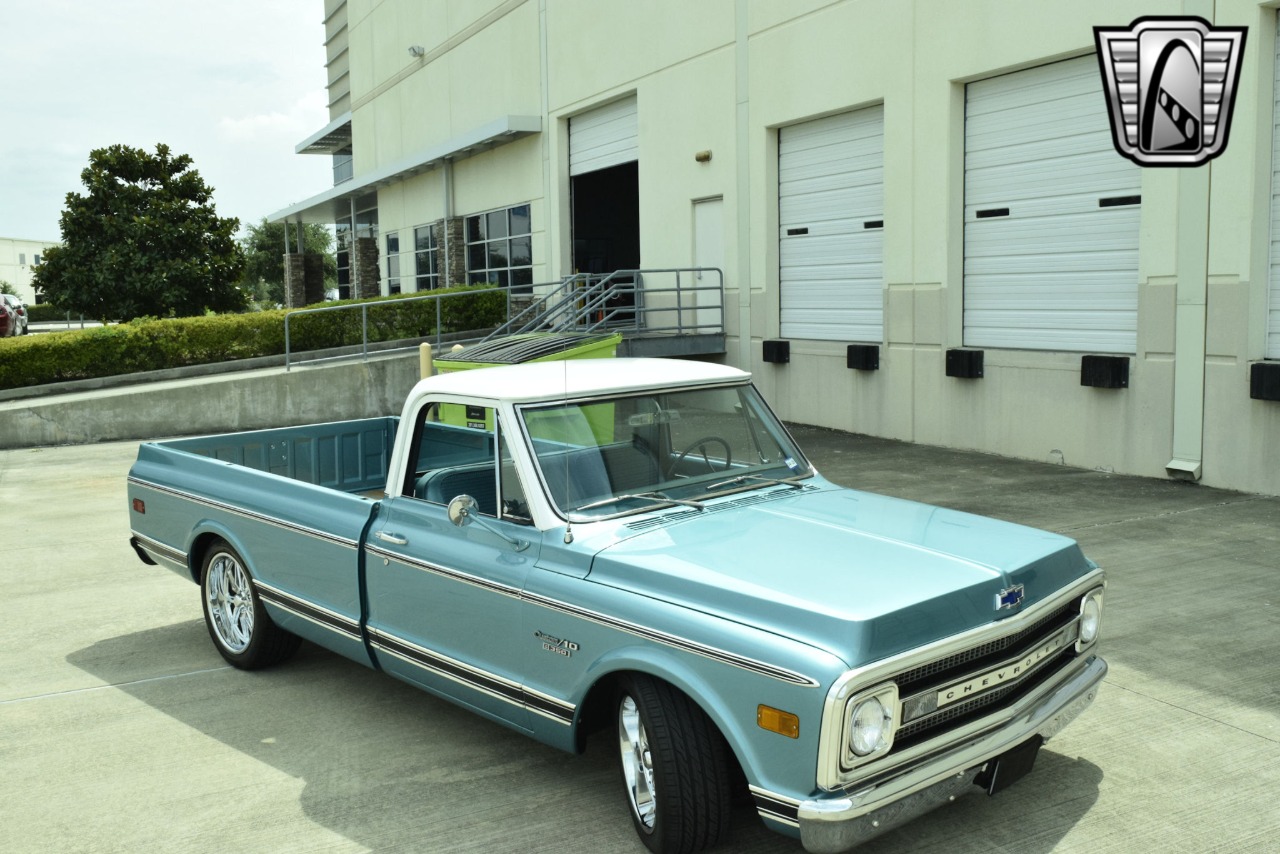 1969 Chevrolet C10 45
