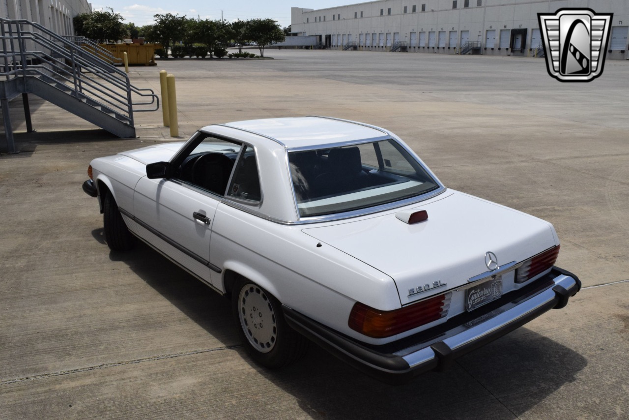 1987 Mercedes-Benz 560SL 53
