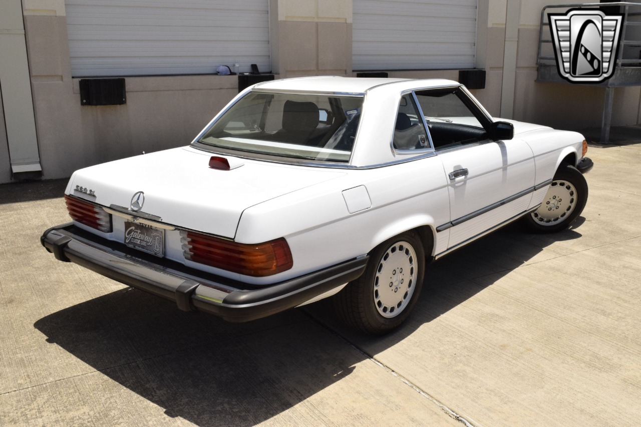 1987 Mercedes-Benz 560SL 59