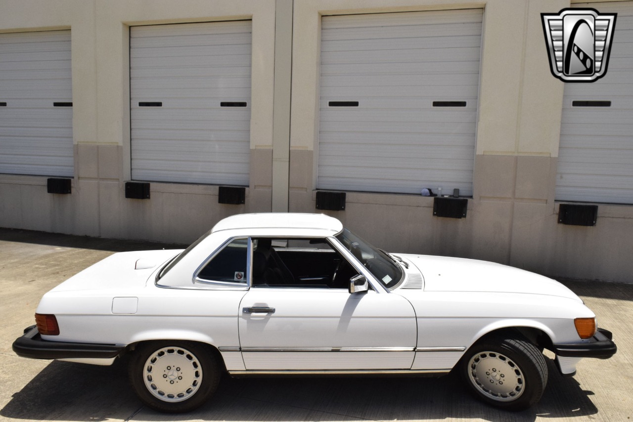 1987 Mercedes-Benz 560SL 8