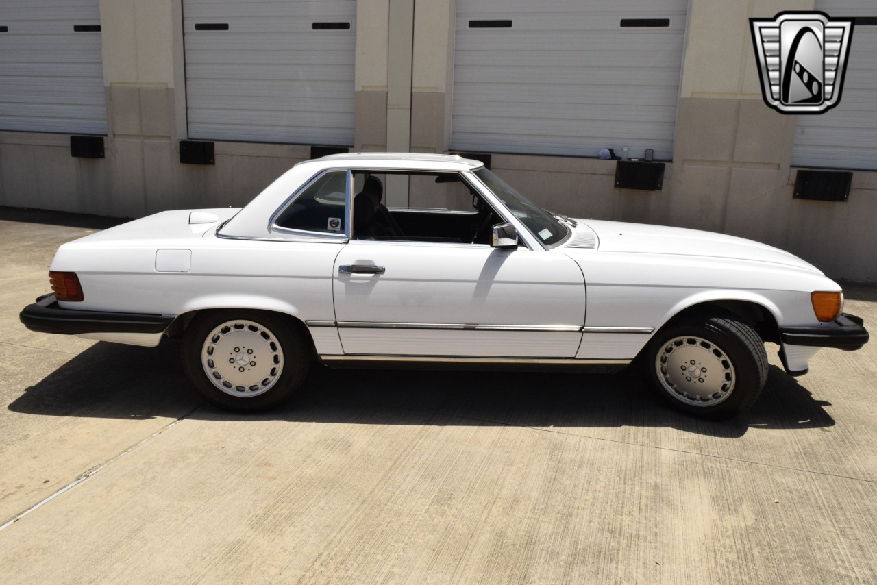1987 Mercedes-Benz 560SL 61