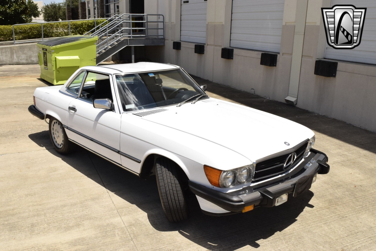 1987 Mercedes-Benz 560SL 63