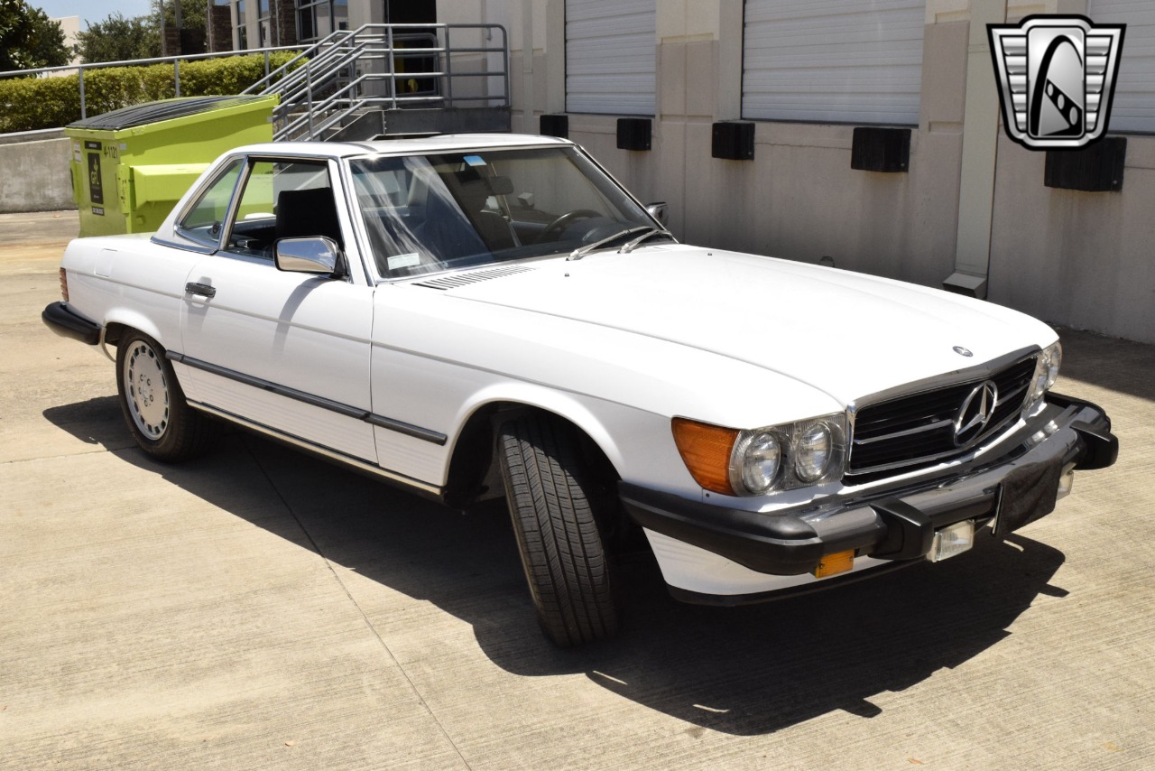 1987 Mercedes-Benz 560SL 64