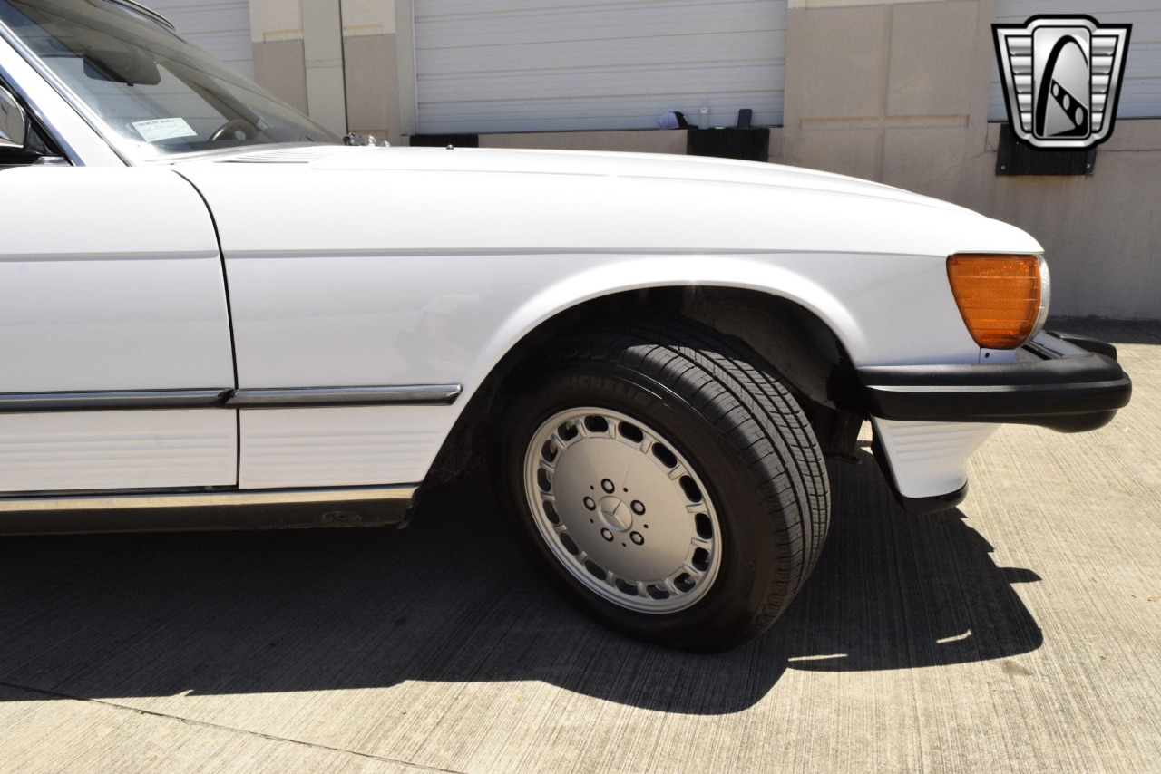 1987 Mercedes-Benz 560SL 84