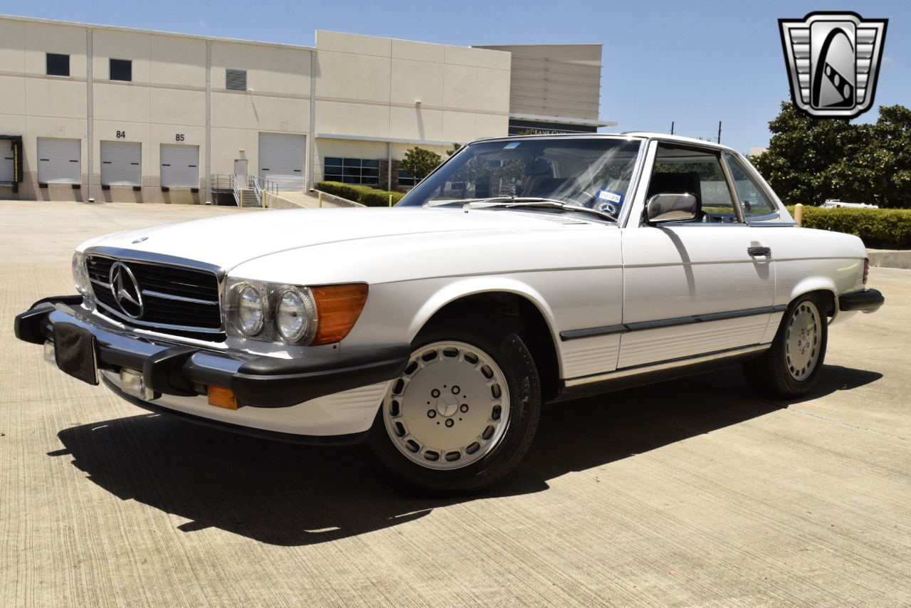 1987 Mercedes-Benz 560SL 70