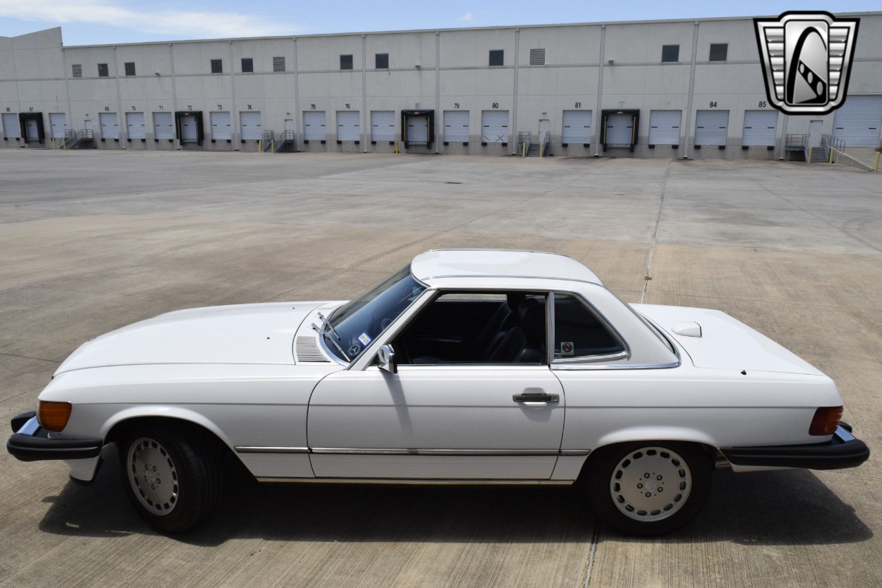 1987 Mercedes-Benz 560SL 6