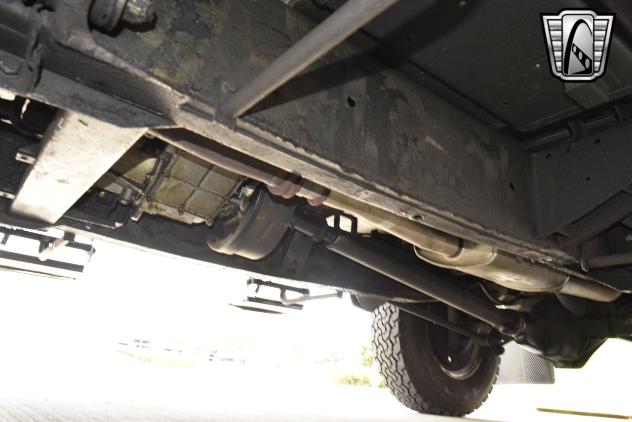 1997 Land Rover Defender 13