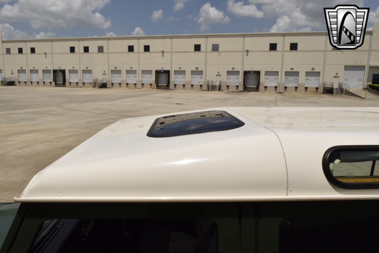 1997 Land Rover Defender 8