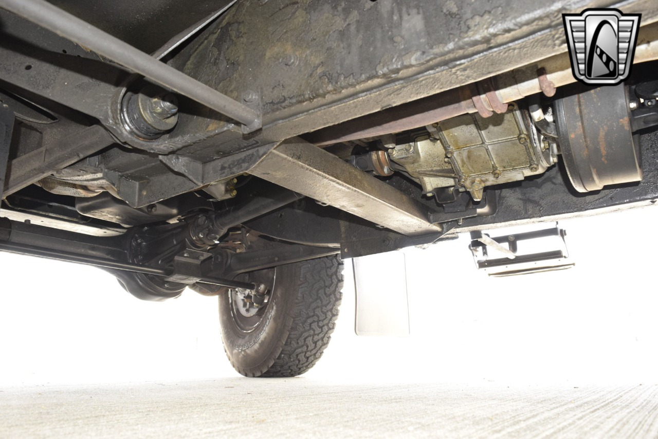 1997 Land Rover Defender 77