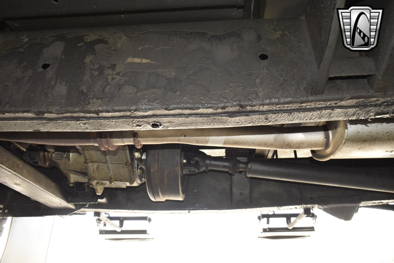 1997 Land Rover Defender 14