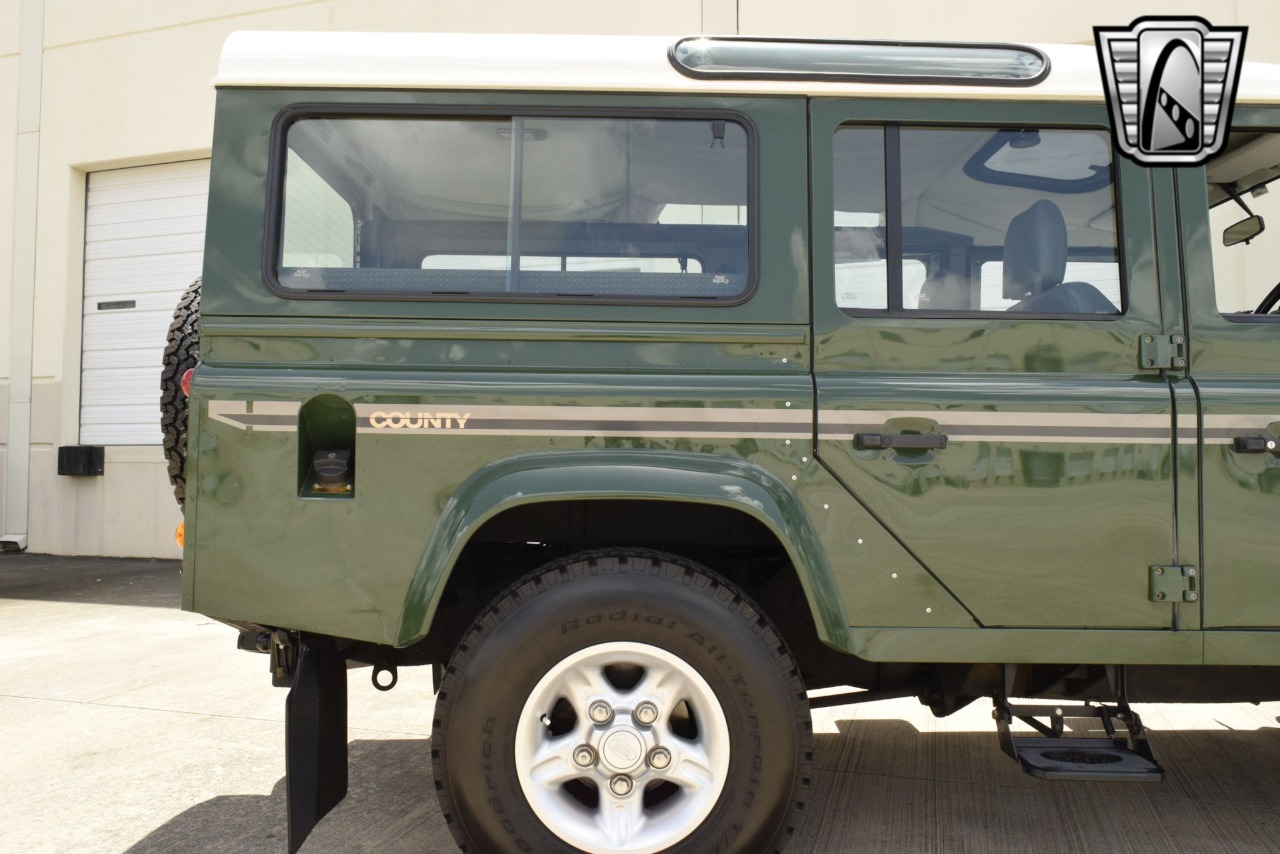 1997 Land Rover Defender 61