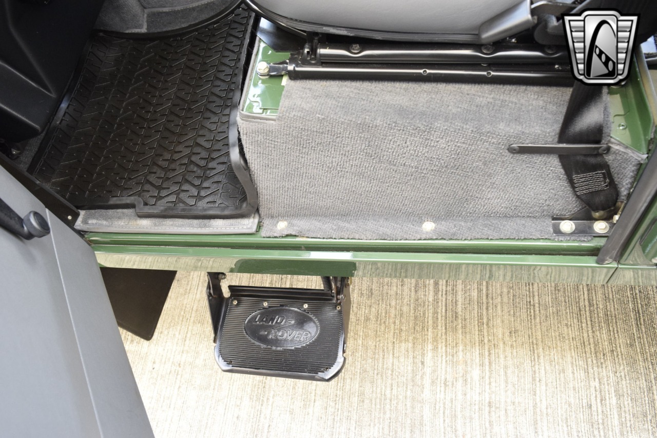 1997 Land Rover Defender 25