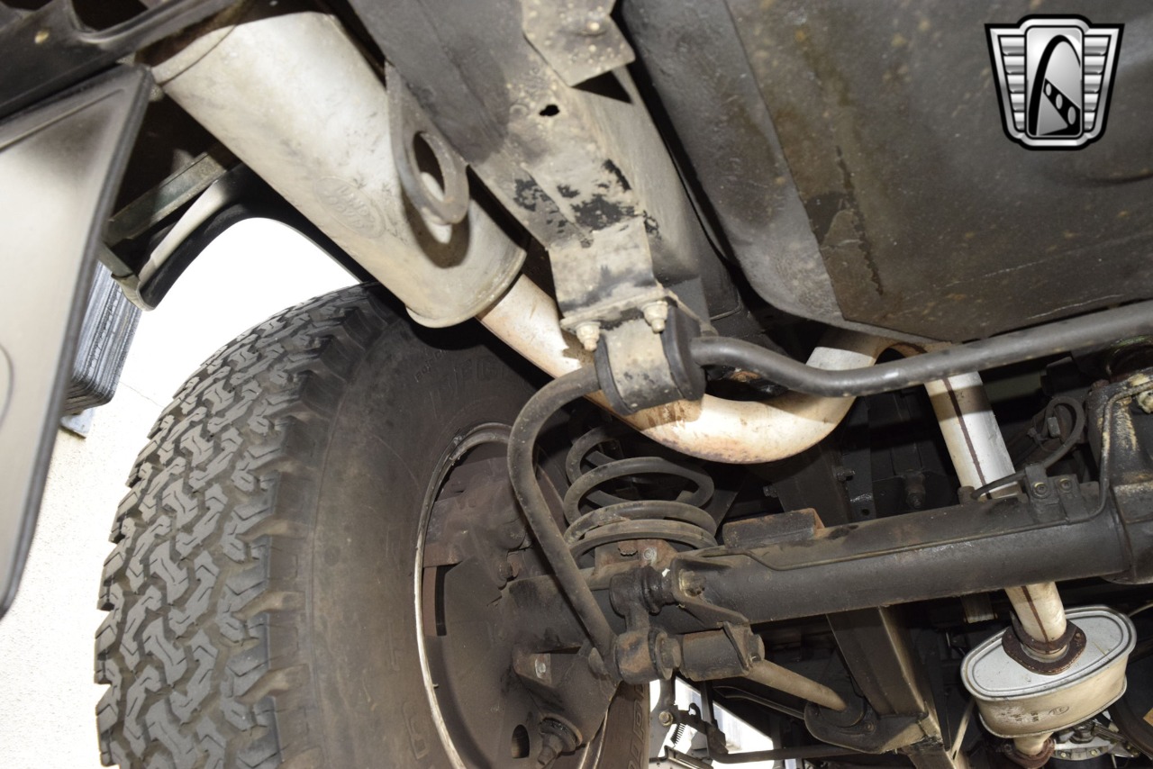 1997 Land Rover Defender 84