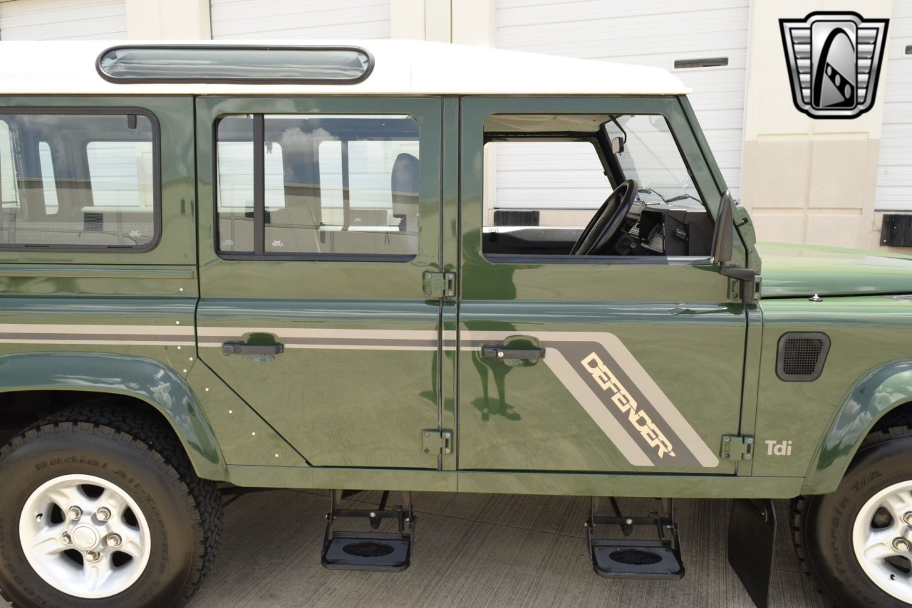 1997 Land Rover Defender 65