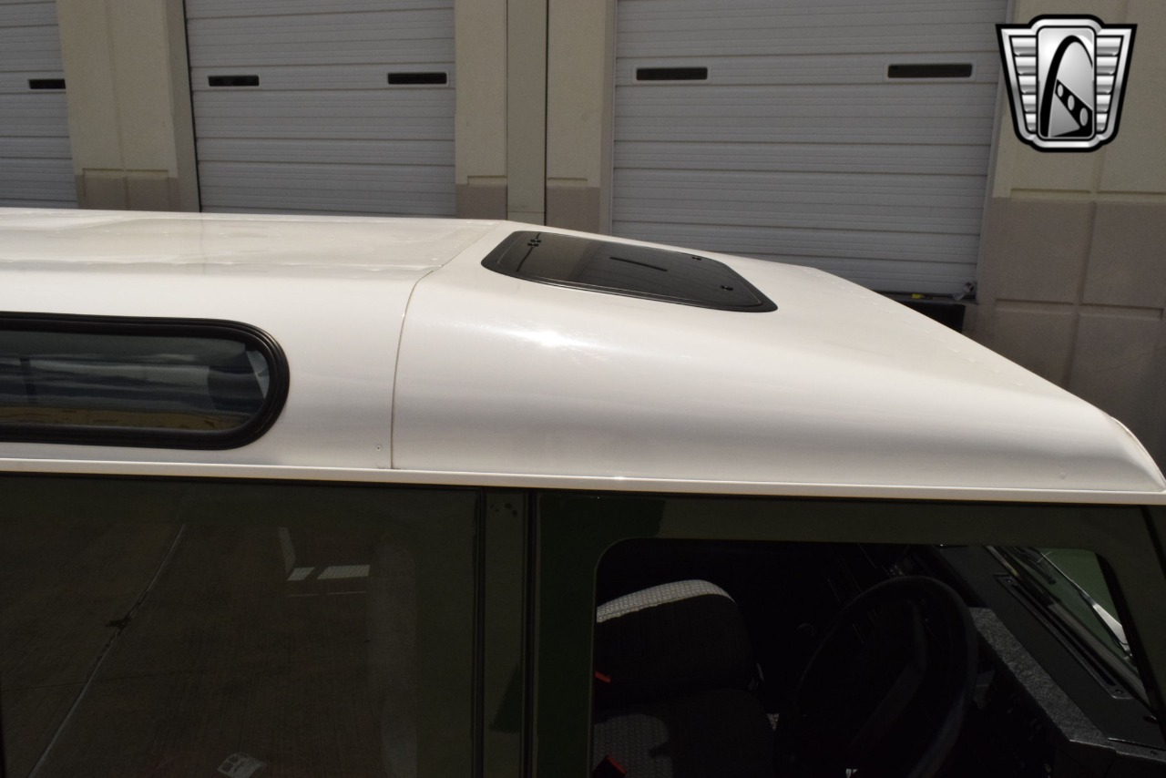 1997 Land Rover Defender 10