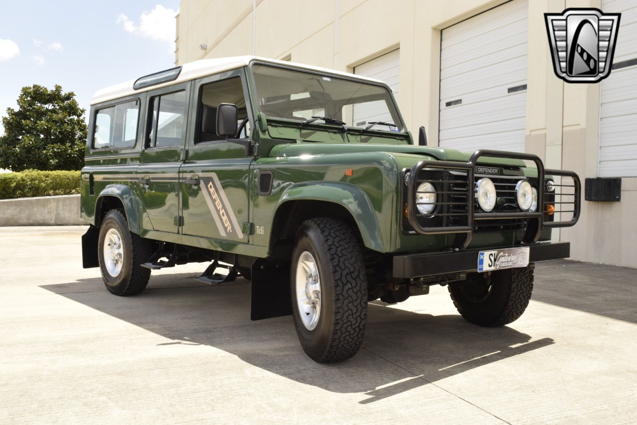 1997 Land Rover Defender 6