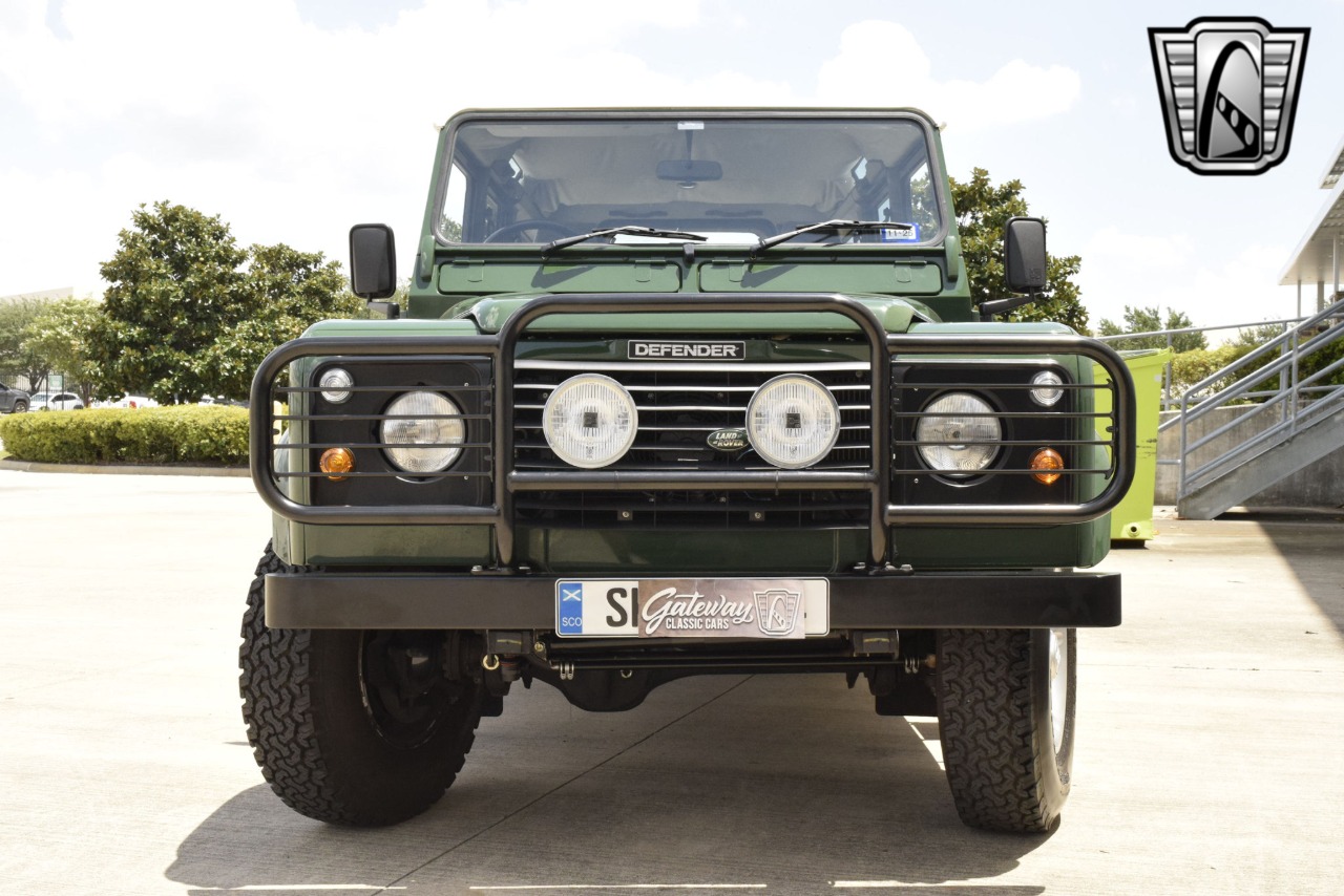 1997 Land Rover Defender 48