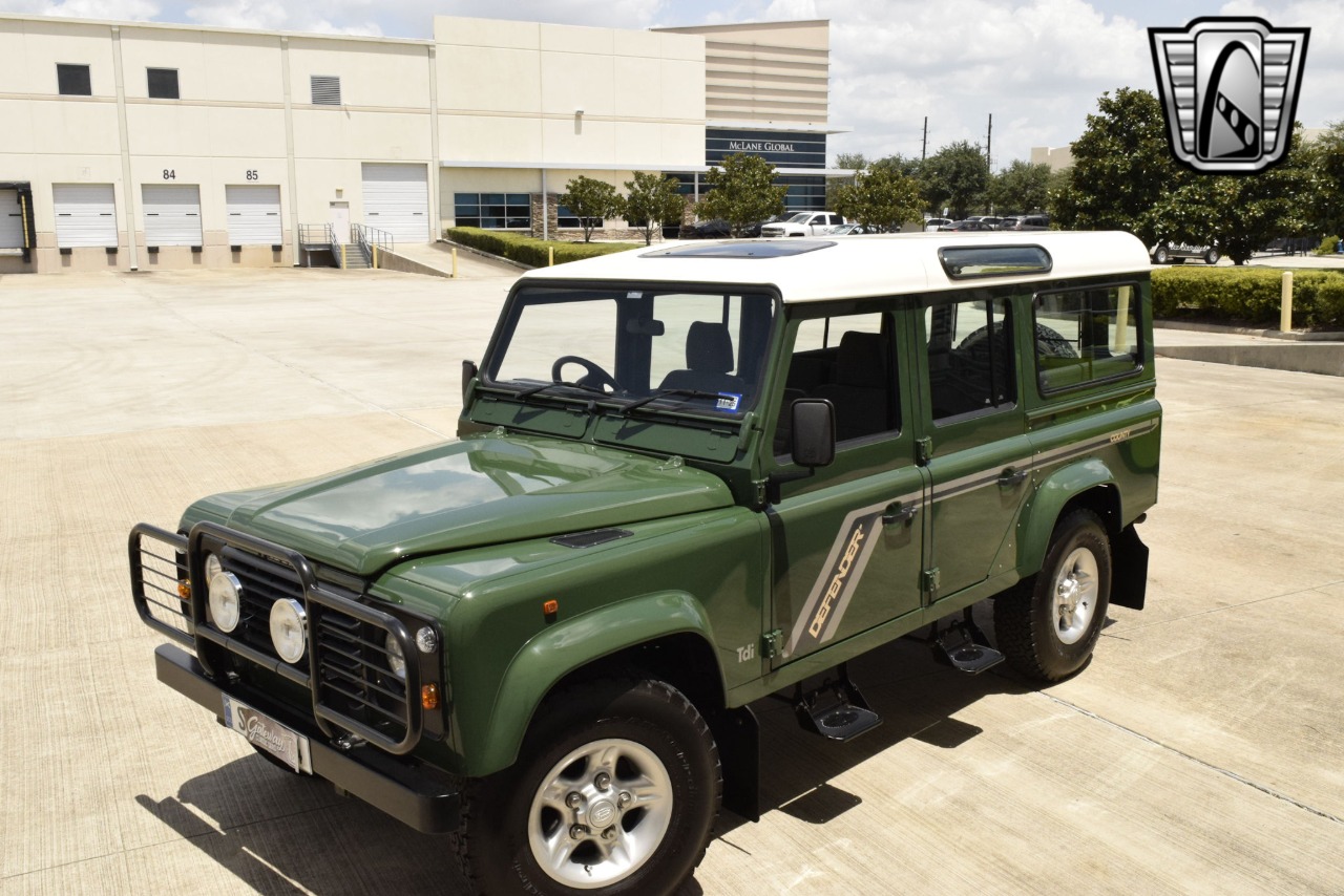 1997 Land Rover Defender 49