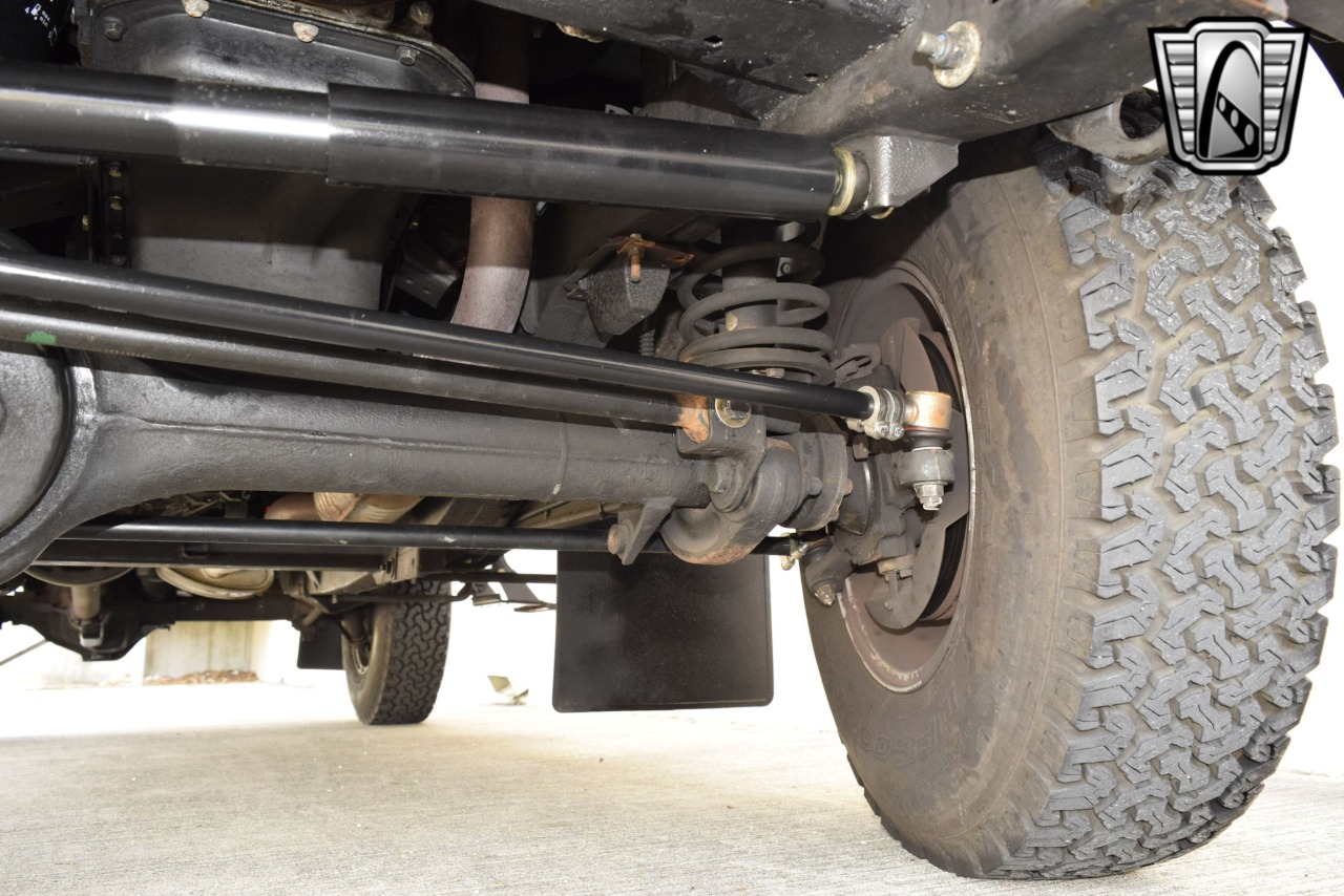 1997 Land Rover Defender 70