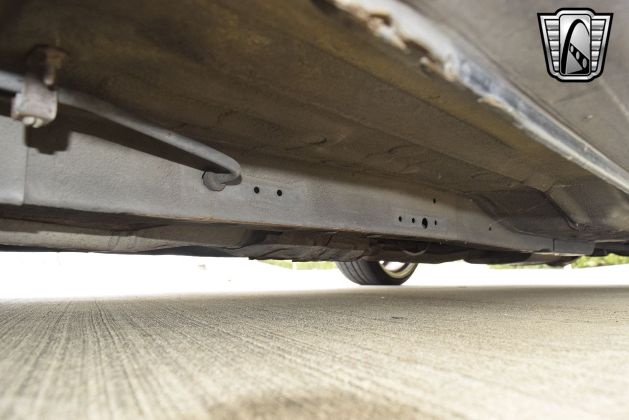 1993 Nissan Cedric 74